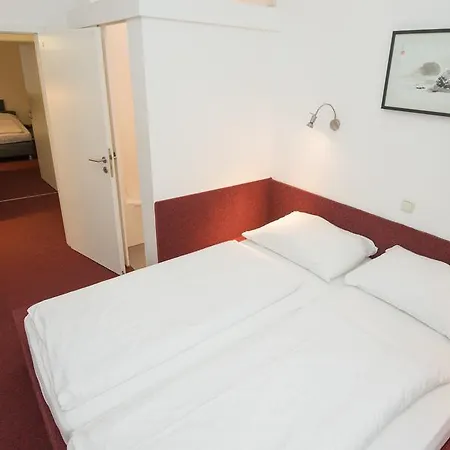 Casa de hóspedes Am Jakobsplatz 3*